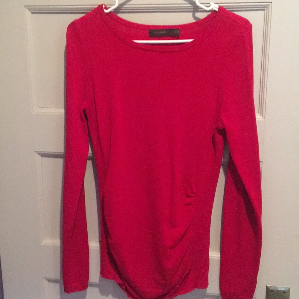 *SOLD* Pretty sweater
